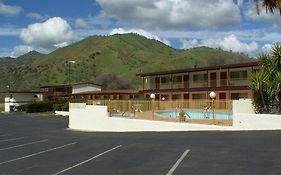 Western Holiday Lodge Three Rivers California